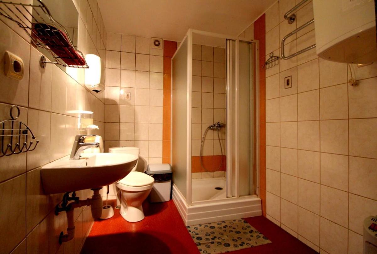 Hotel Pie Jana Brala Liepāja Esterno foto
